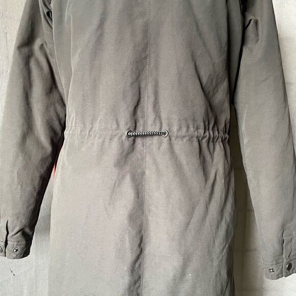 LIV Outdoor Gray “Avery” Lined Mid Length Parka w/Fleece in Hood (Size: Medium) - Picture 16 of 16